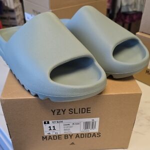 Adidas YZY Slide in Soft Blue